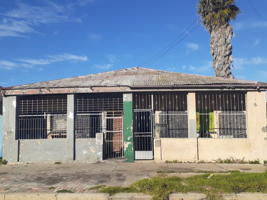 4 Bedroom Property for Sale in Sidwell Eastern Cape